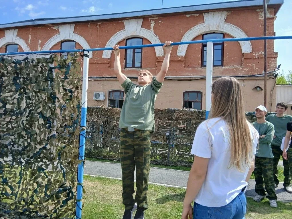 📌Городской "День призывника" прошел 15 мая на базе областного военкомата. 14 команд ОУ, ДЮЦ и СУЗов 