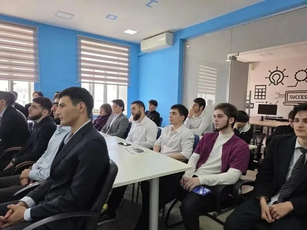 🔥В ИПИТ ГГНТУ состоялась встреча представителей и студентов Колледжа ИТ с кафедрами ИПИТ и студентам