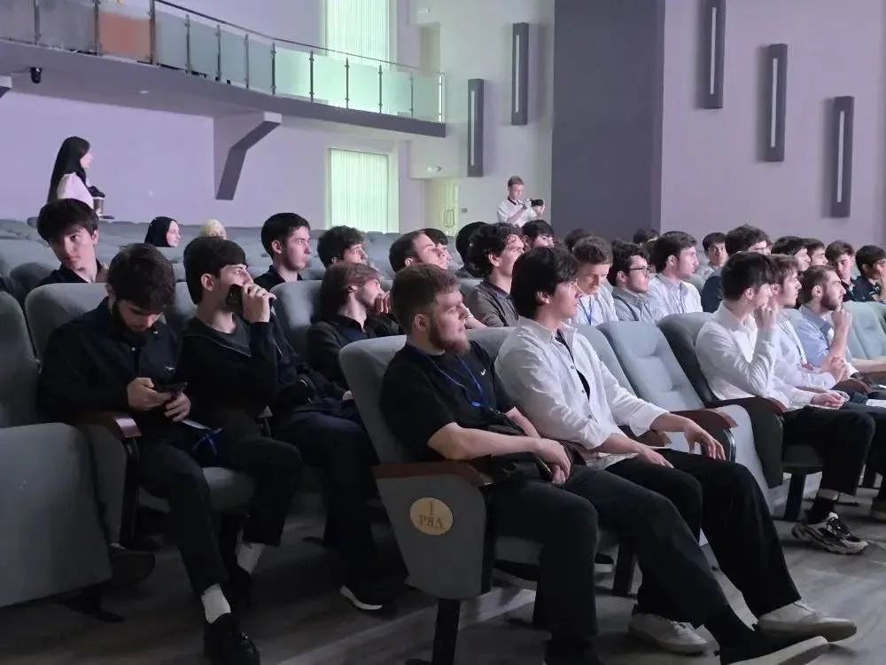 🔥Первый день фестиваля цифрового искусства в ГГНТУ!  📌21 мая в ГГНТУ стартовал фестиваль цифрового и