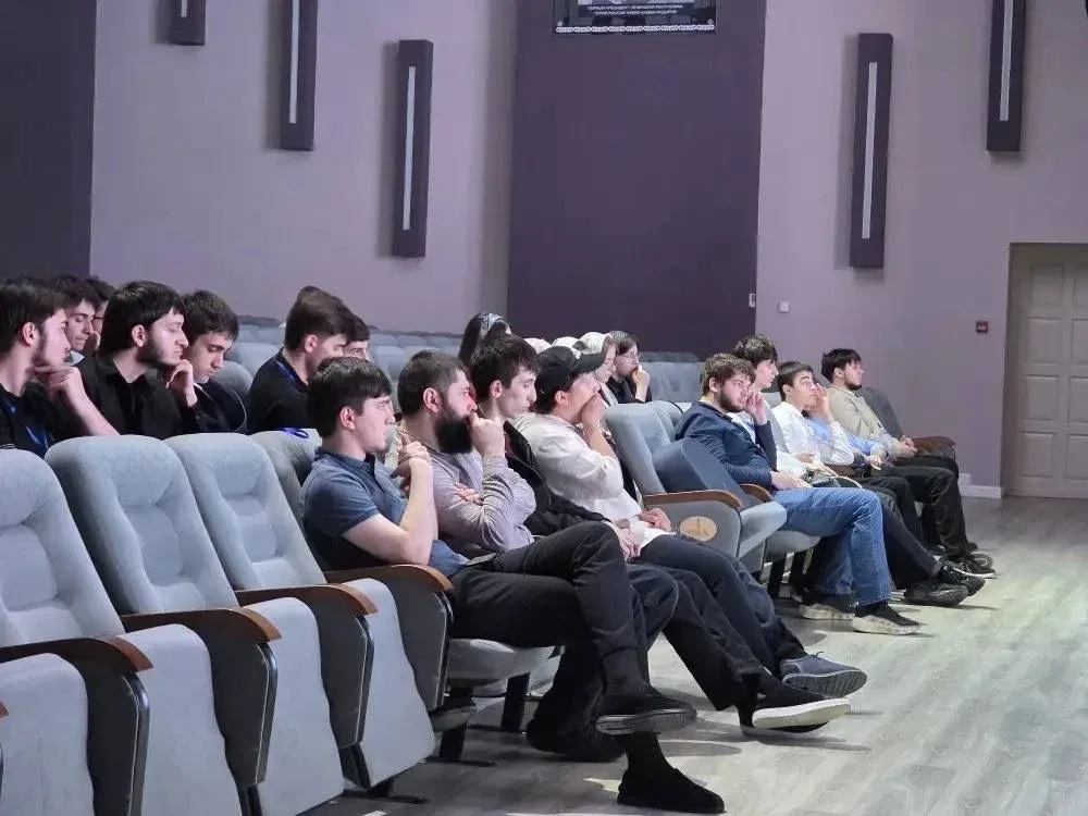 🔥Первый день фестиваля цифрового искусства в ГГНТУ!  📌21 мая в ГГНТУ стартовал фестиваль цифрового и