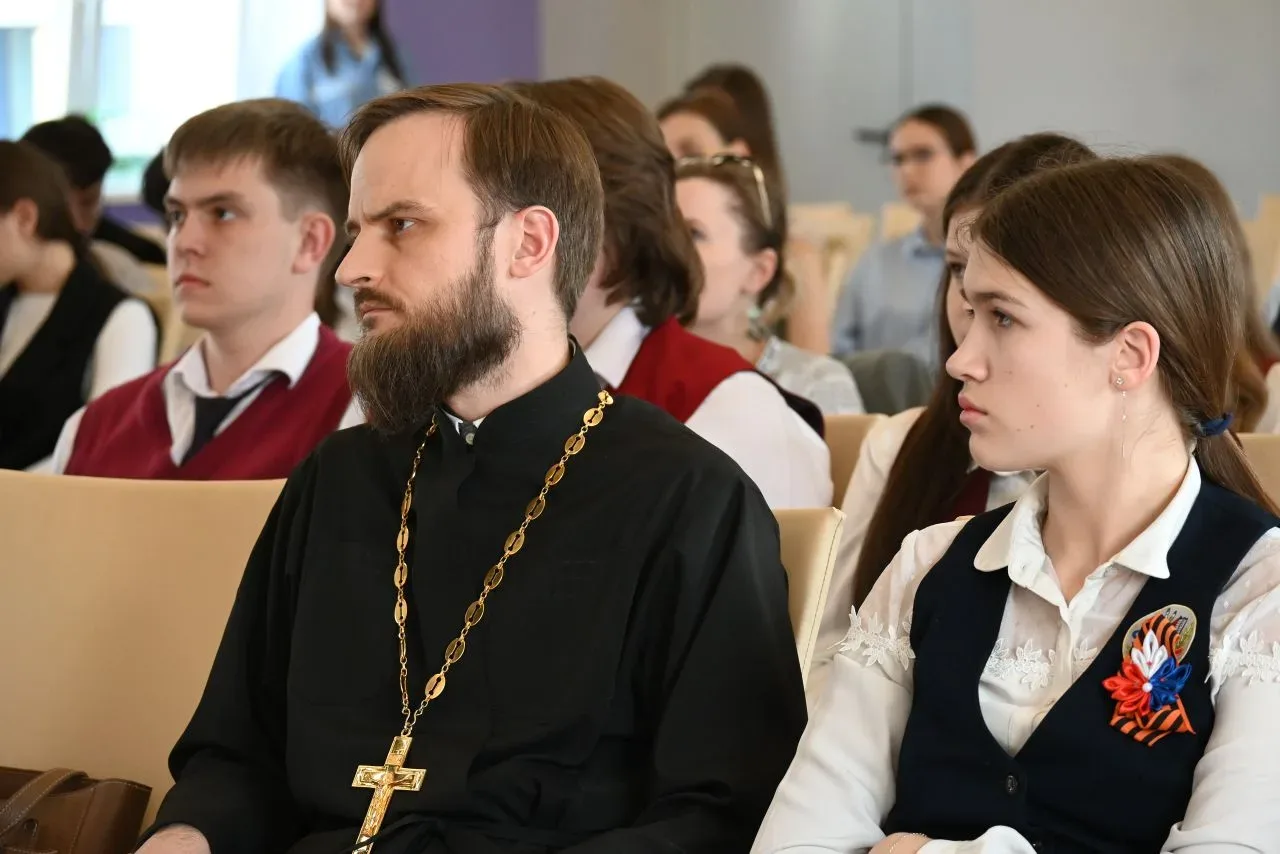 ⚡❗ В САРАНСКЕ ПРОШЛО МЕРОПРИЯТИЕ «ВЕРА. МУЖЕСТВО. ОТВАГА. 1418 ШАГОВ К ПОБЕДЕ»  В Саранске  в Респуб