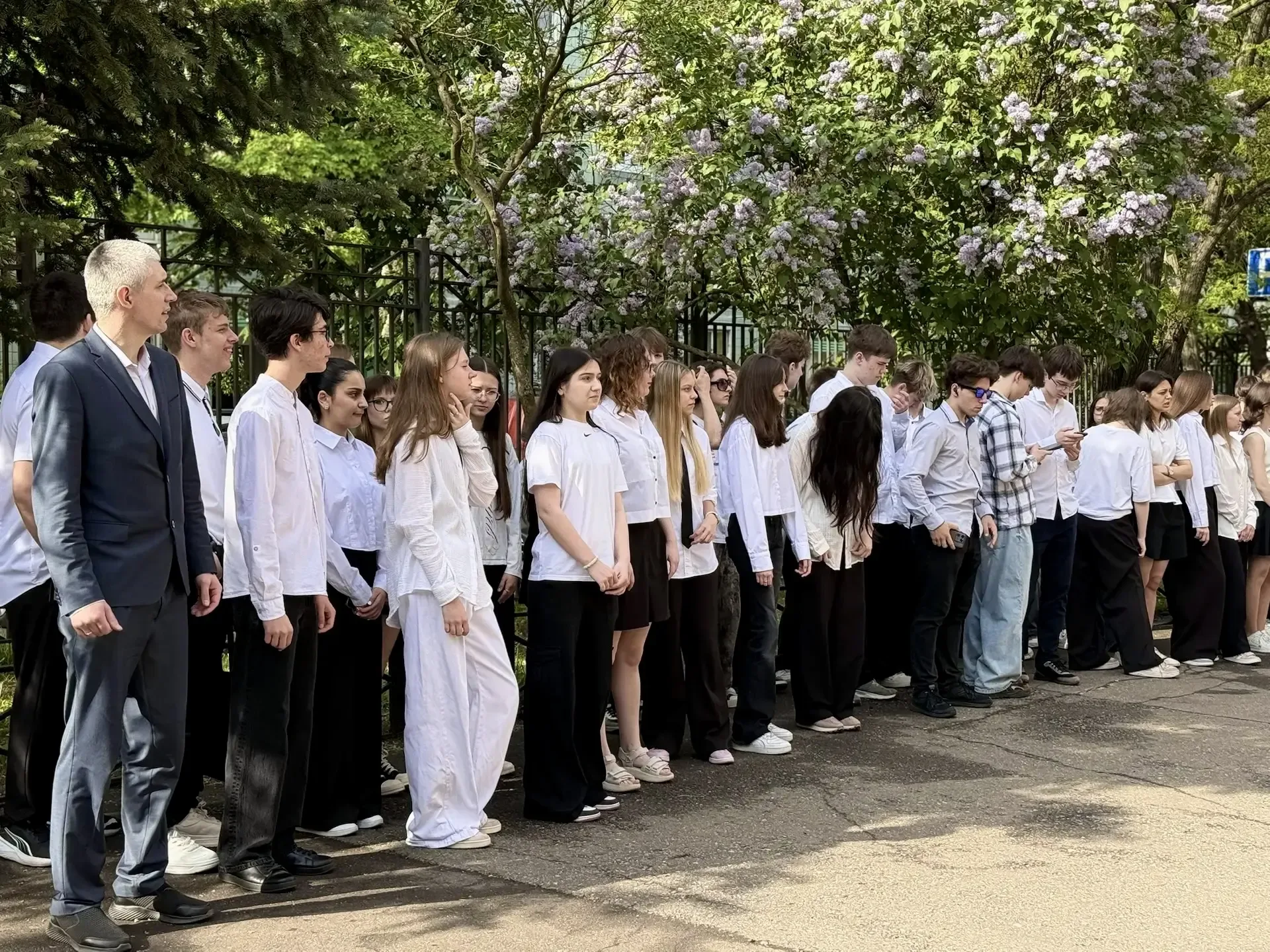 На финишной прямой  🇷🇺 Предпоследняя учебная неделя началась с традиционной Торжественной церемонии 