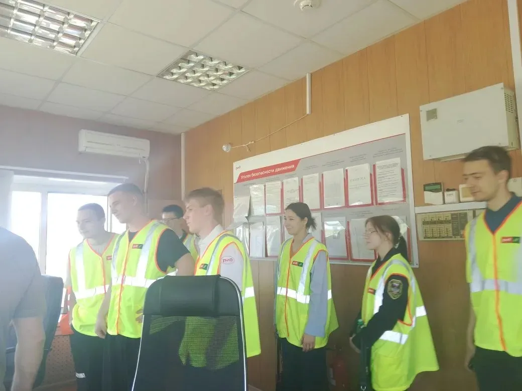 «Профессиональный день группы Д-34: погружение в работу станции Саратов-III! 🚂  20 мая 2026 года в р