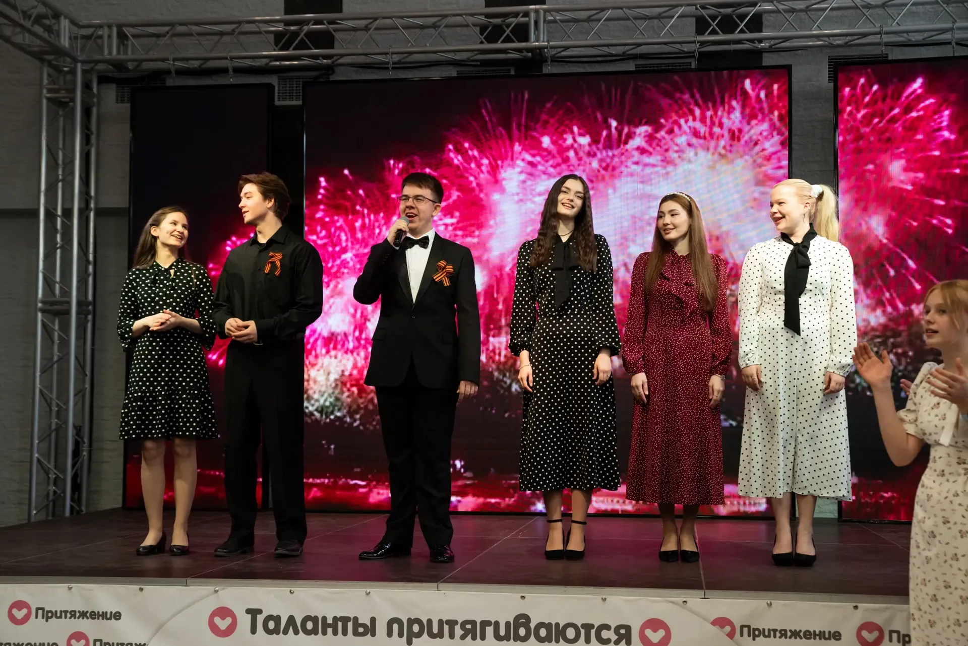 🎖️ С Днём Победы! 🎖️  В нашем центре притяжения прошла торжественная концертная программа «Наследник