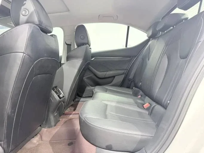🇨🇿 Skoda Octavia PRO TSI 280 —цена в Уссурийске - 2 090 000 руб.! Идеальный вариант для ежедневных п