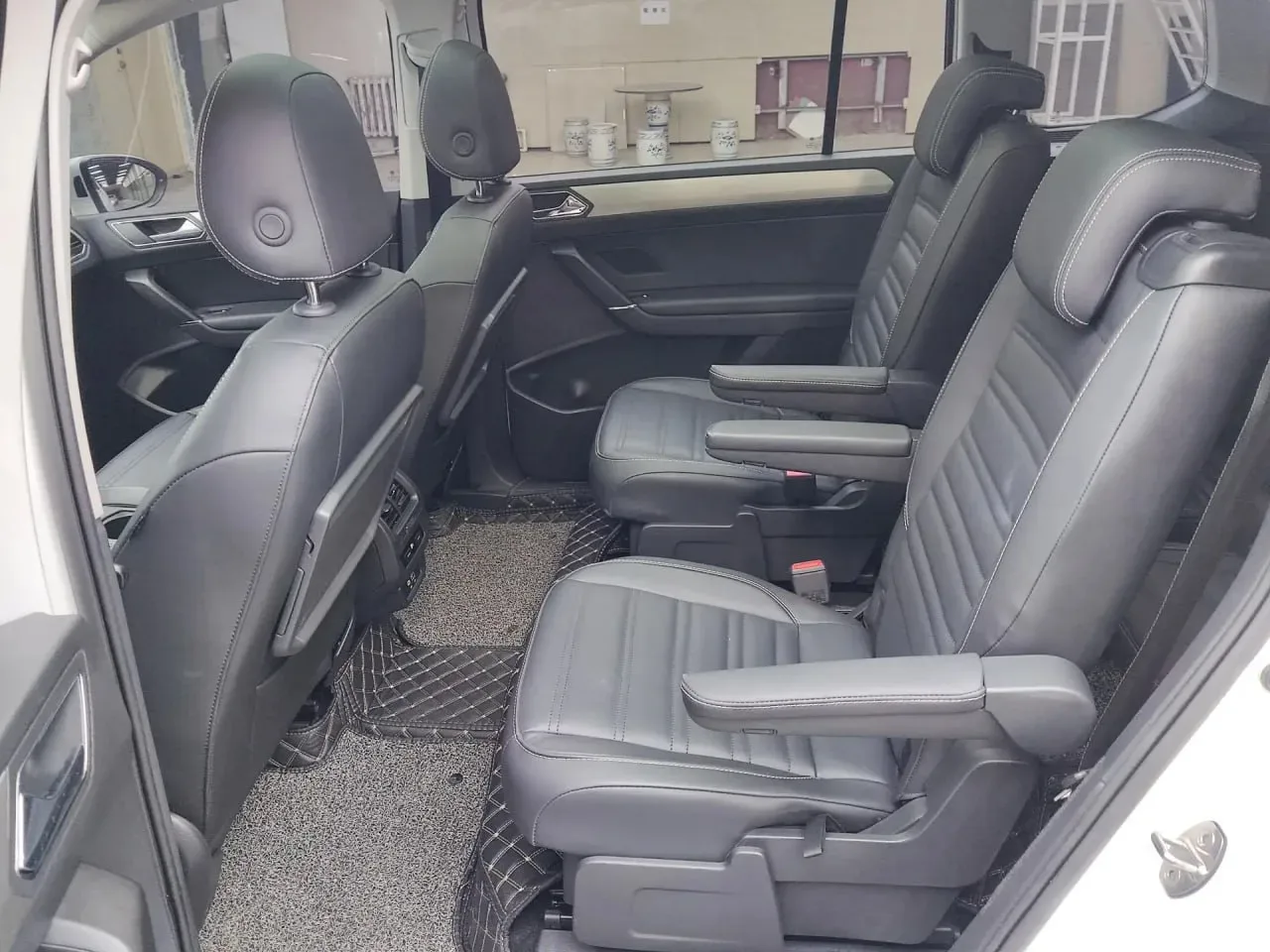 🔥Предлагаем к покупке компактвэн Volkswagen Touran L 280TSI DSG из Китая!  Название Touran происходи