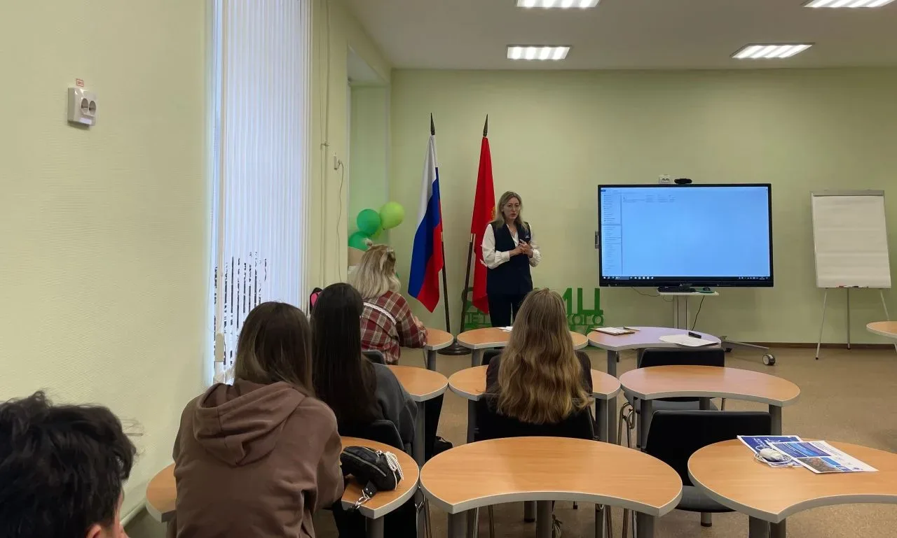 💫 Аспирантка кафедры сурдопедагогики Е.А. Табачкова — спикер мероприятия для молодых педагогов.  📌Ас