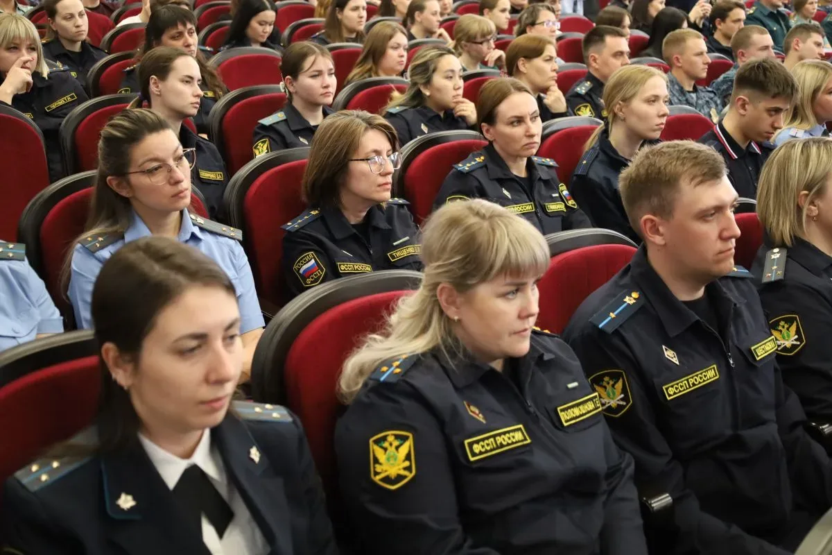 ⚡⚡Служить правде и Отечеству: В Алтайском крае состоялась встреча с военным корреспондентом Алексеем