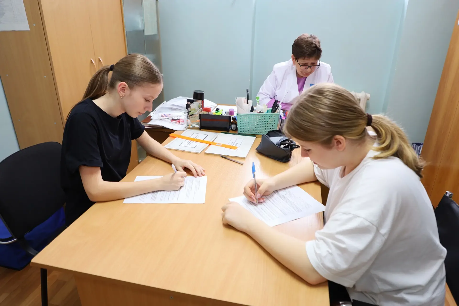 🏃‍♀️Сегодня в спортивном комплексе «Атлант» прошли районные спортивные игры «Спорт против наркотиков