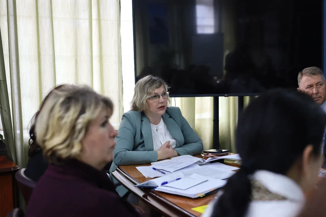 Заседание оргкомитета по проведению Года Памяти Михаила Семёновича Корсакова проводим каждый месяц. 