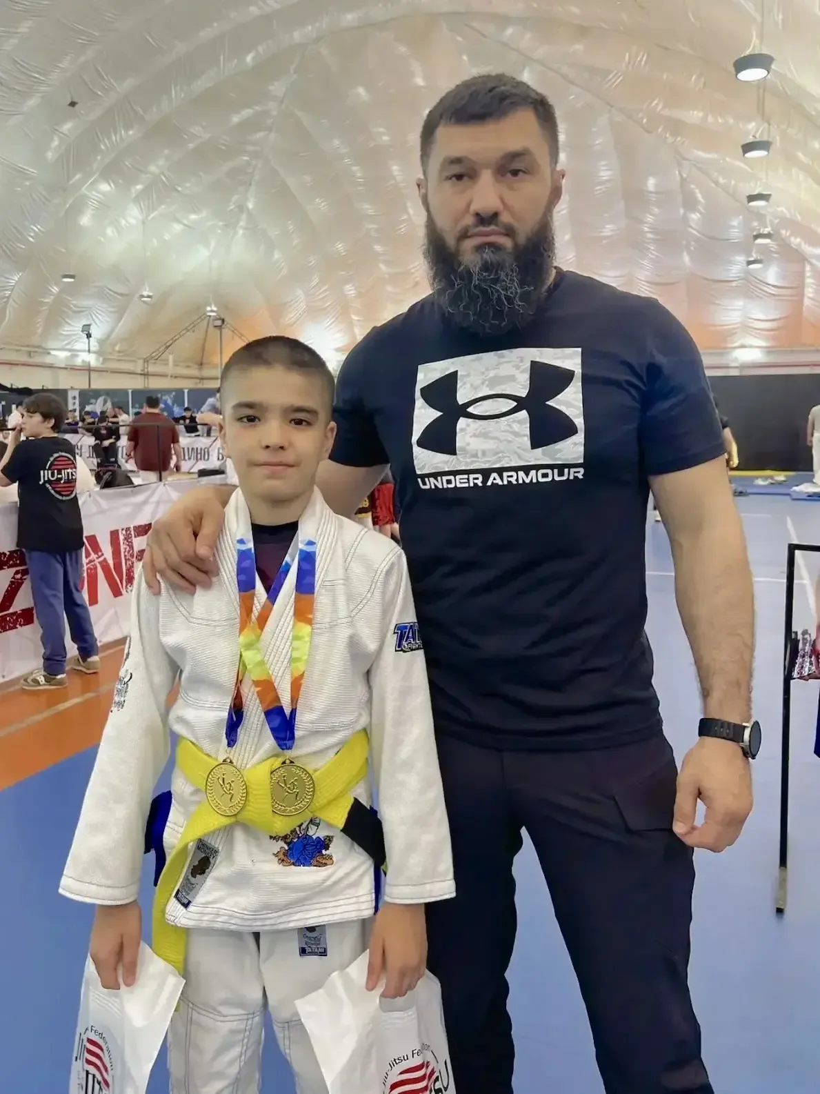 🎊 Двойная победа нашего чемпиона! 🏆 Ученик 5-1 класса Шухратов Олимжон успешно выступил на турнире п