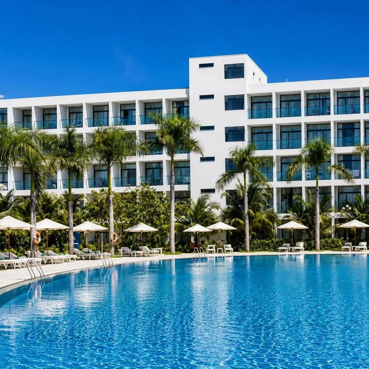 Уединённый отдых среди тропиков Нячанга 🌴  Costabella Resort Nha Trang 5* — апарт-отель с удобным ра