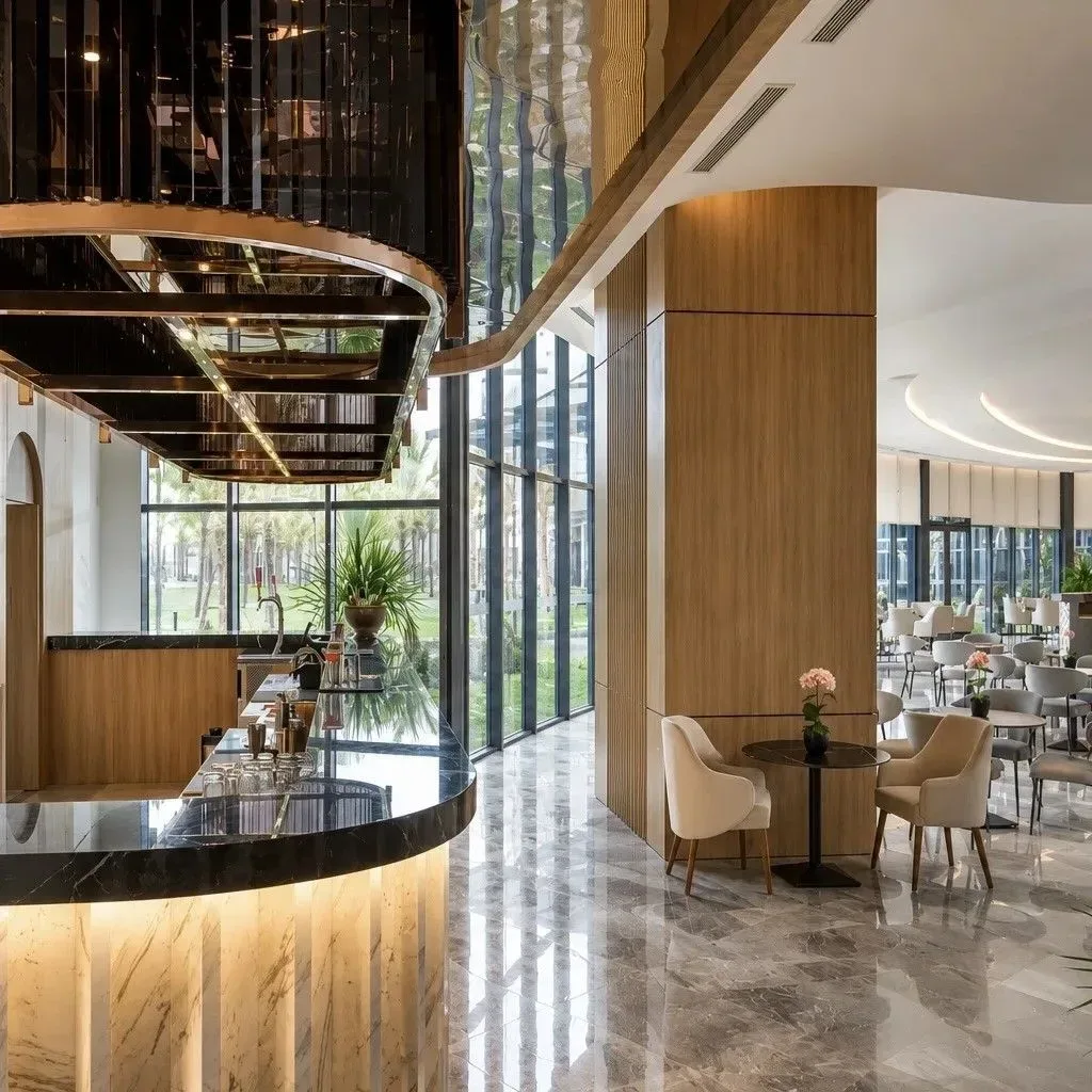 Современный отдых на побережье Камрань  Lugano Hotel & Resort Cam Ranh 5* — отель на первой берегово