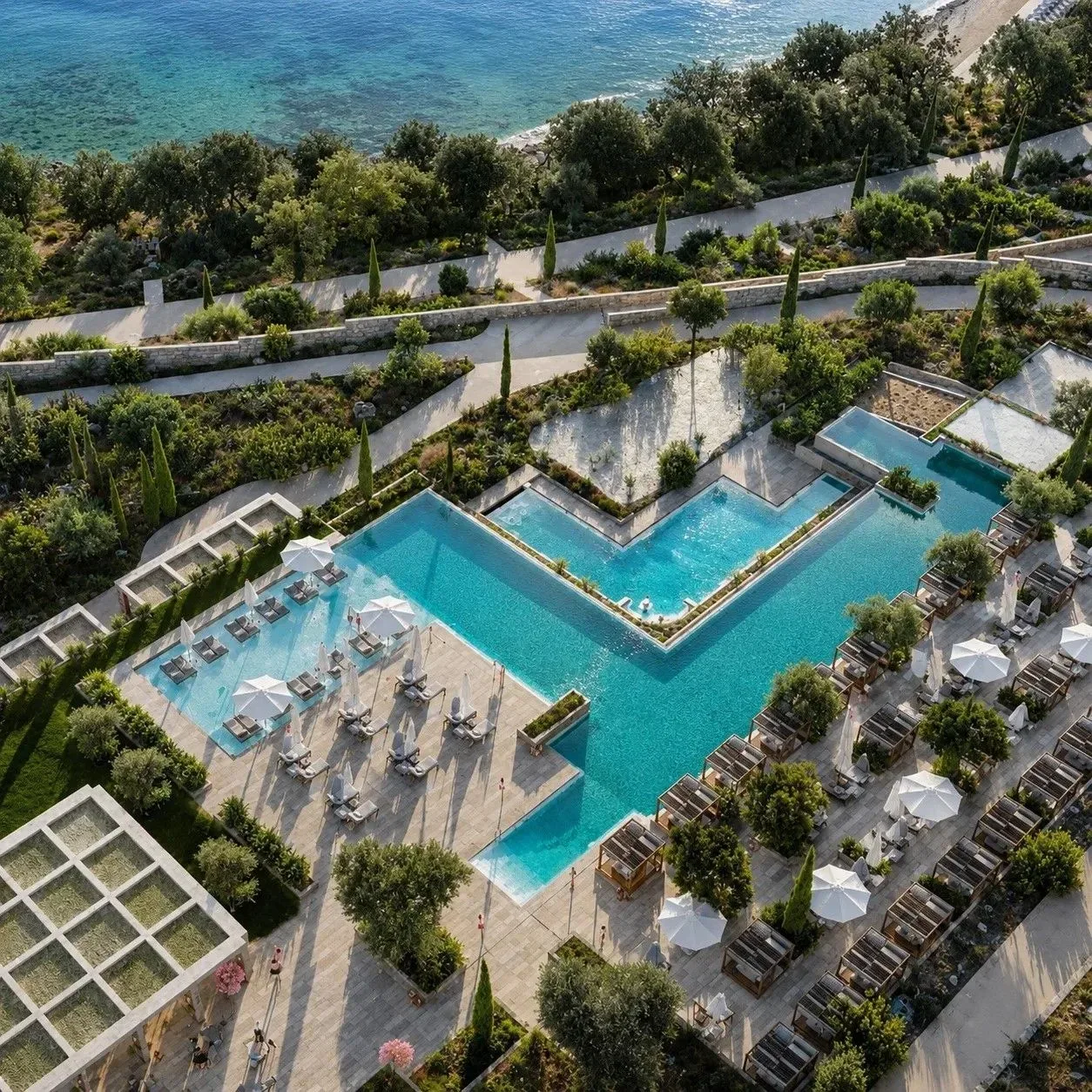 Новинка 2026 на Эгейском побережье 💜  Akra Didim 5* открылся в апреле 2026 года — современный курорт
