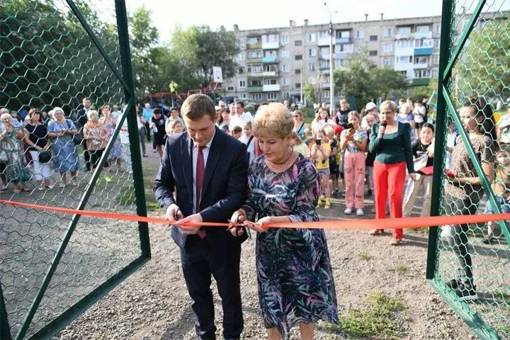 ЭФФЕКТИВНОСТЬ ДВУХУРОВНЕВОЙ СИСТЕМЫ МЕСТНОГО САМОУПРАВЛЕНИЯ ДОКАЗЫВАЕТ УСТЬ-АБАКАНСКИЙ ПОССОВЕТ Один