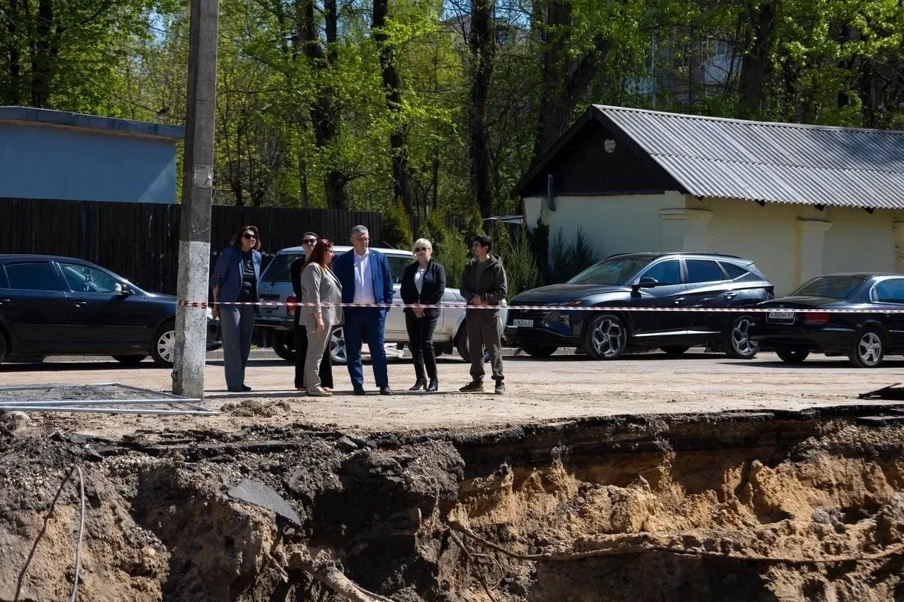 У Камерного театра в Смоленске появится пристройка: что там будет?  Глава города Александр Новиков л
