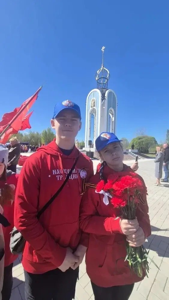Накануне великого праздника Дня Победы ученики 600-й школы (корпус на Яхтенной) — Фёдоров Алексей из