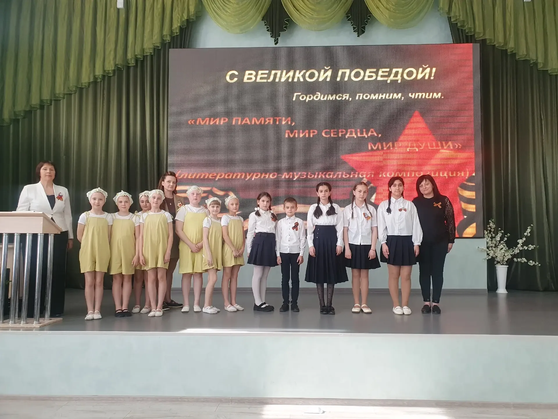 🌹 В преддверии великого праздника — Дня Победы — в школах, детских садах и центрах детского творчест