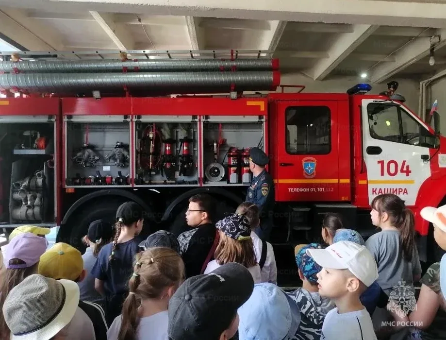 🚒 Каширские школьники познакомились с пожарными  Для учеников 3 «А» класса школы №1 имени А.И. Выбор