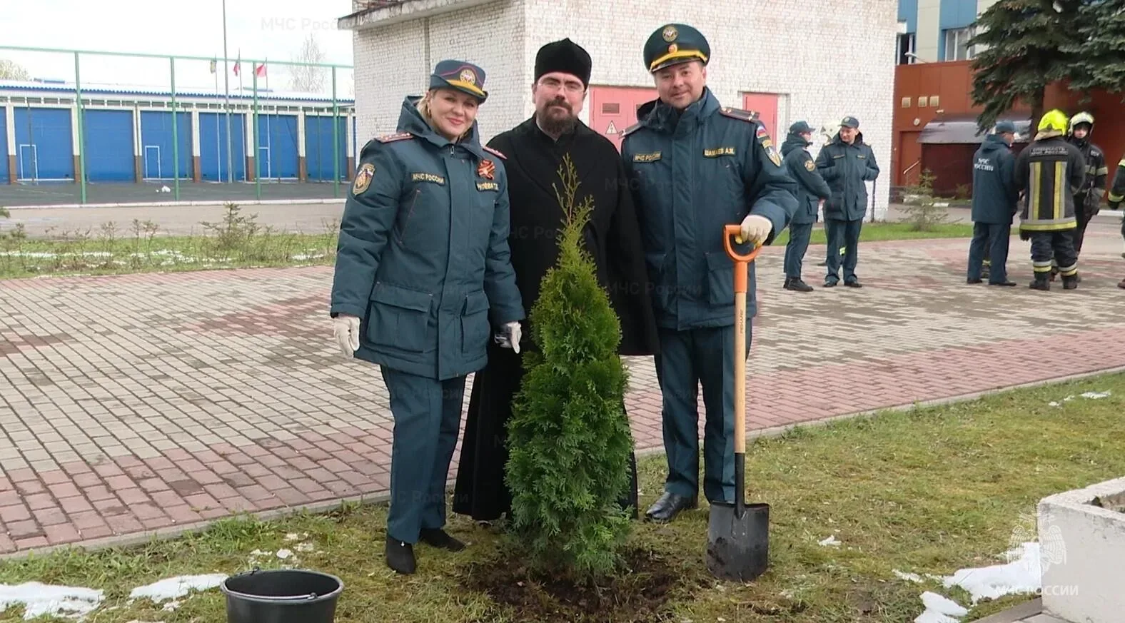 🇷🇺 В Реутове состоялась церемония освящения специализированной пожарно-спасательной части  В день 37
