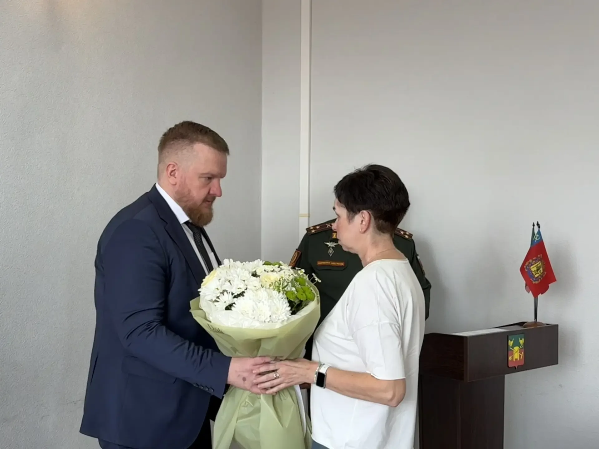 Сегодня совместно с военным комиссаром полковником Александром Серегиным в соответствии с Указом Пре