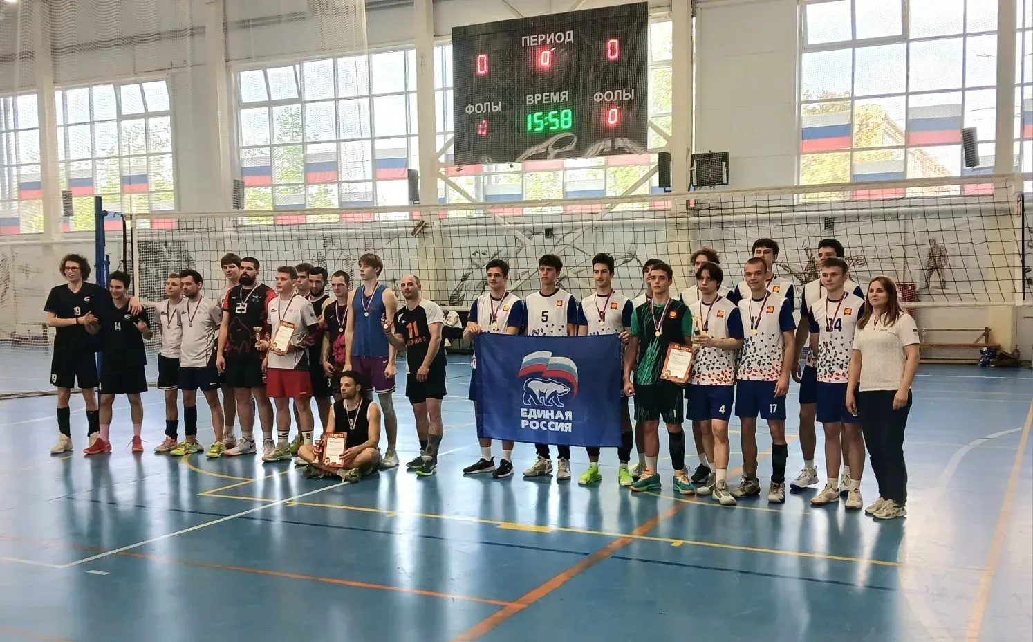 🏐Недавно в СШ «Русский медведь» прошёл масштабный турнир по волейболу среди мужских команд, приуроче