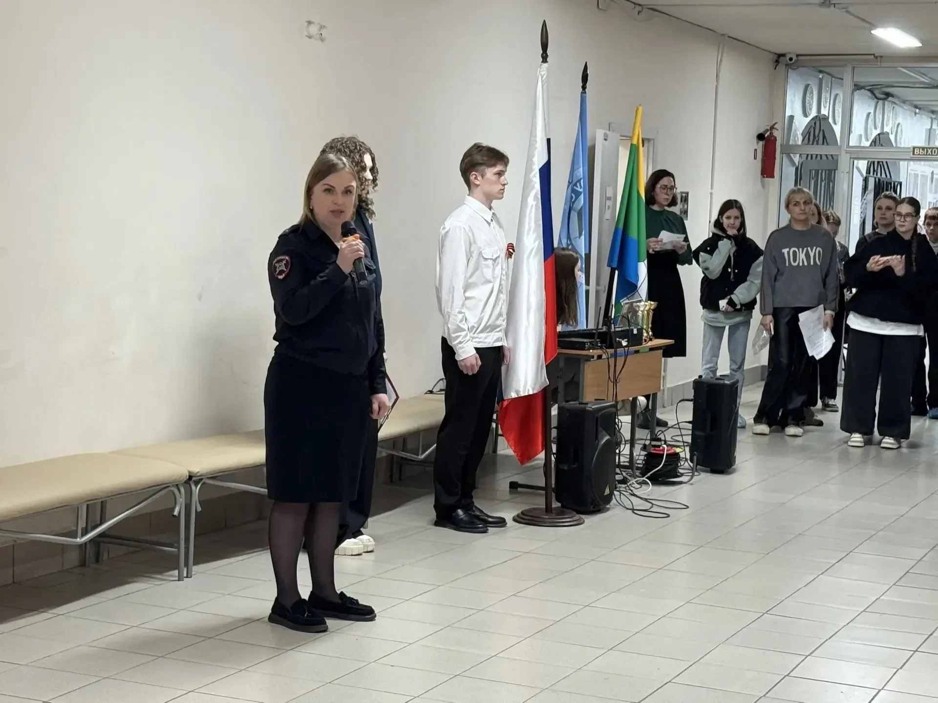 🎉🎉🎉Поздравляем учеников 4В класса с вручением Диплома за УЧАСТИЕ (5 МЕСТО) в районном смотре-конкурс