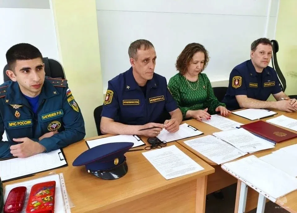 👨‍🚒Сотрудники чрезвычайного ведомства приняли участие в аттестационной комиссии по профессии «Пожарн