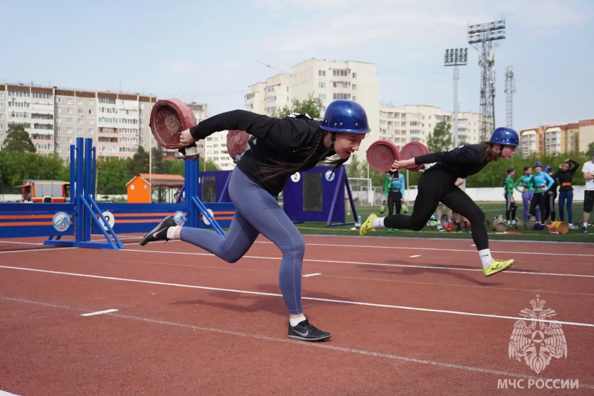 🏃‍♂️В Екатеринбурге завершился первый день областных соревнований  по пожарно-спасательному спорту с
