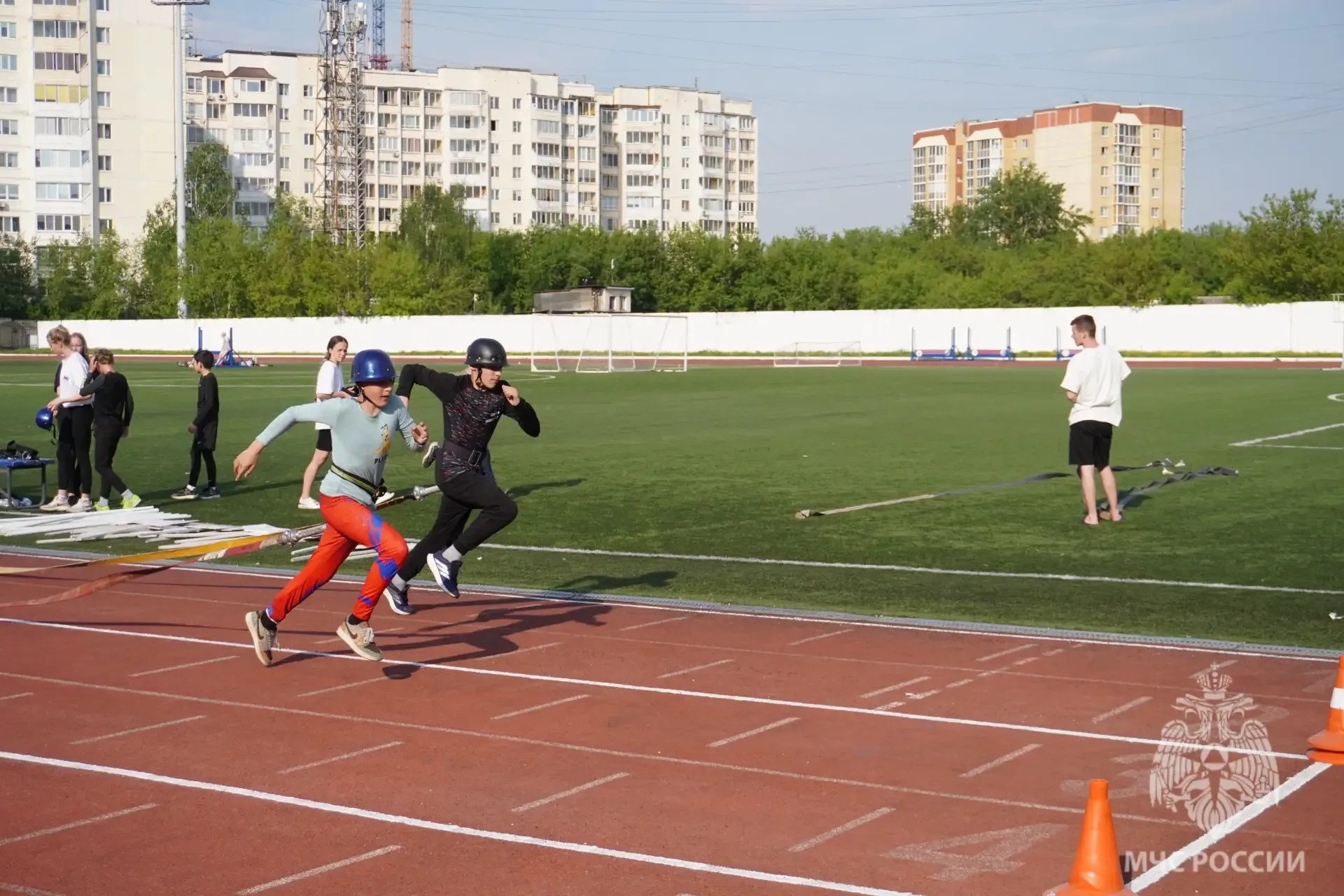 🏃‍♂️В Екатеринбурге завершился первый день областных соревнований  по пожарно-спасательному спорту с