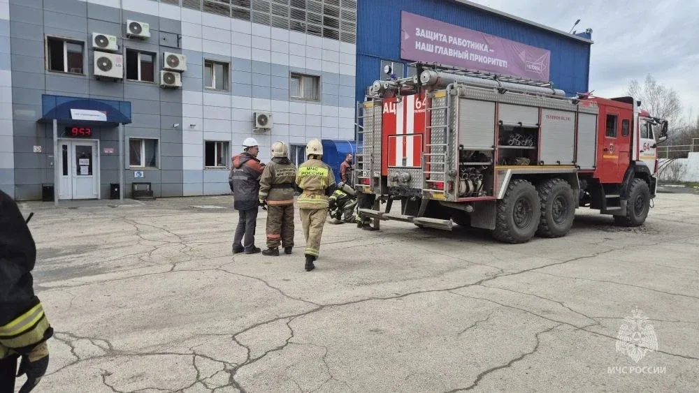 🚒Отработка тушения условного пожара на территории промышленного предприятия    Учения состоялись на 