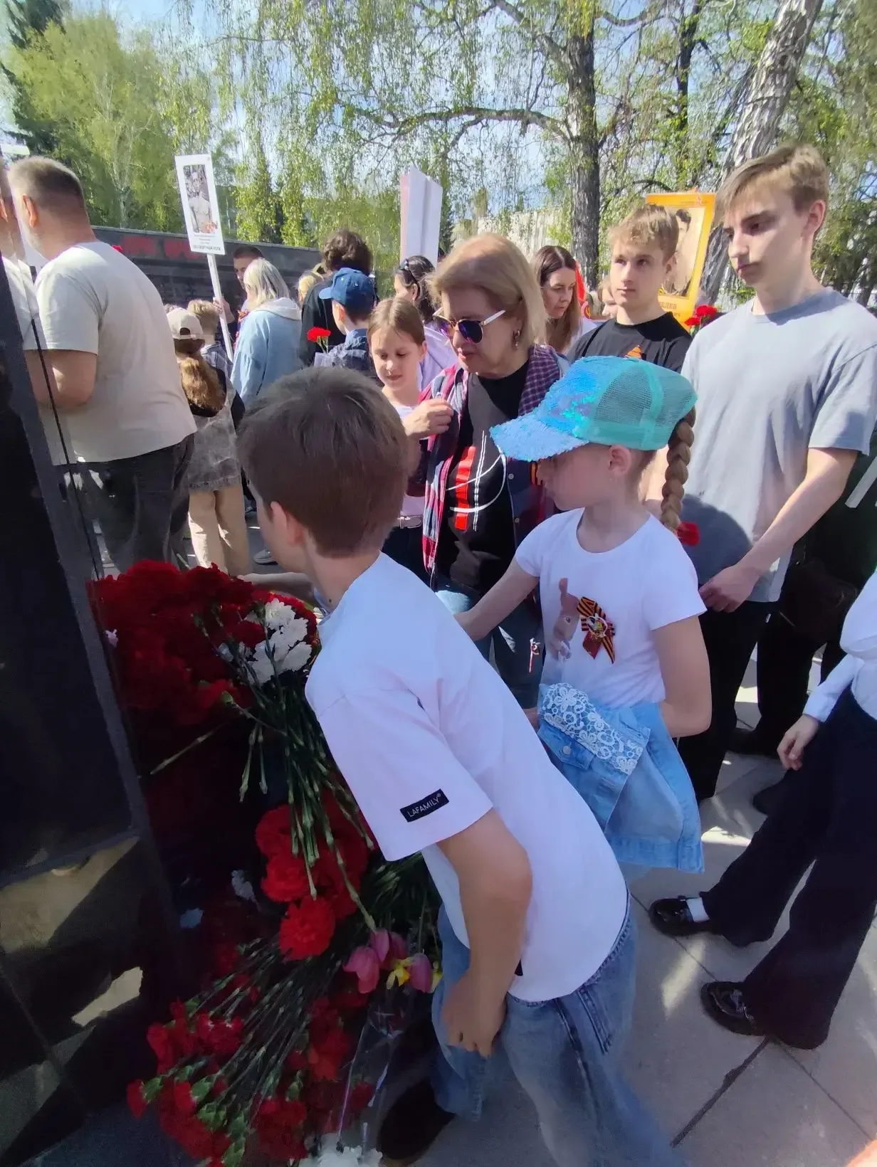 День Победы – день, который не уходит в прошлое ⭐  Он остаётся с нами. В каждом доме, в каждой семье