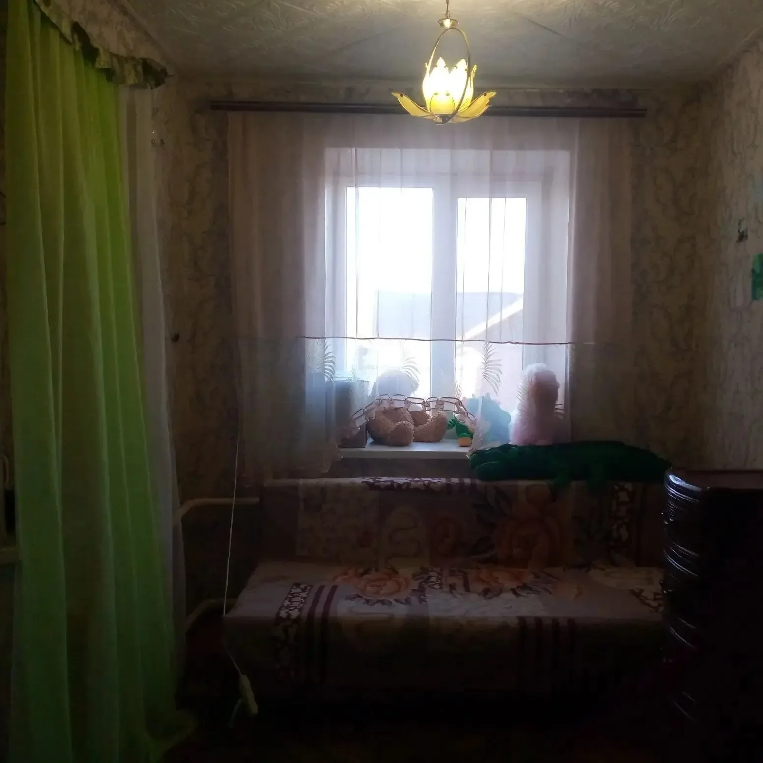 Продам 3-х комнатную квартиру в двухквартирном доме 80,7кв.м. В Октябрьском районе, Оренбургской обл
