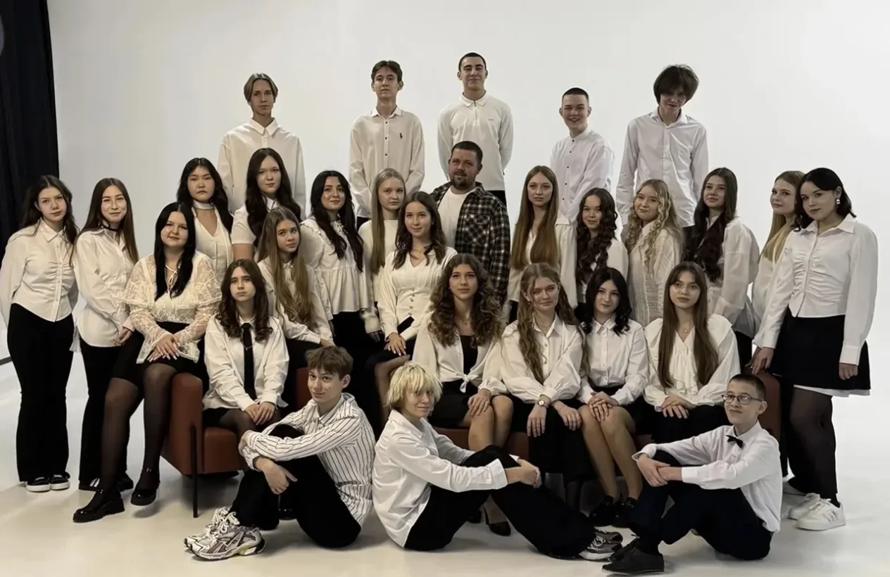 🔔ХРОНИКА ВЫПУСКА 2026🔔 ‼️Самый талантливый 9М2 класс‼️  🗣️Делимся историей класса по ссылке:  https: