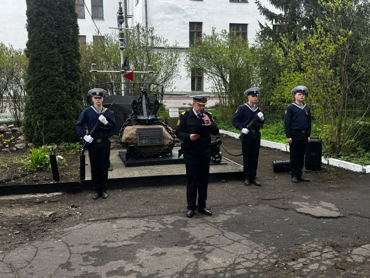 8 мая 2026 года курсанты, преподаватели, ветераны и сотрудники Рыбинского ордена «Знак Почёта» учили