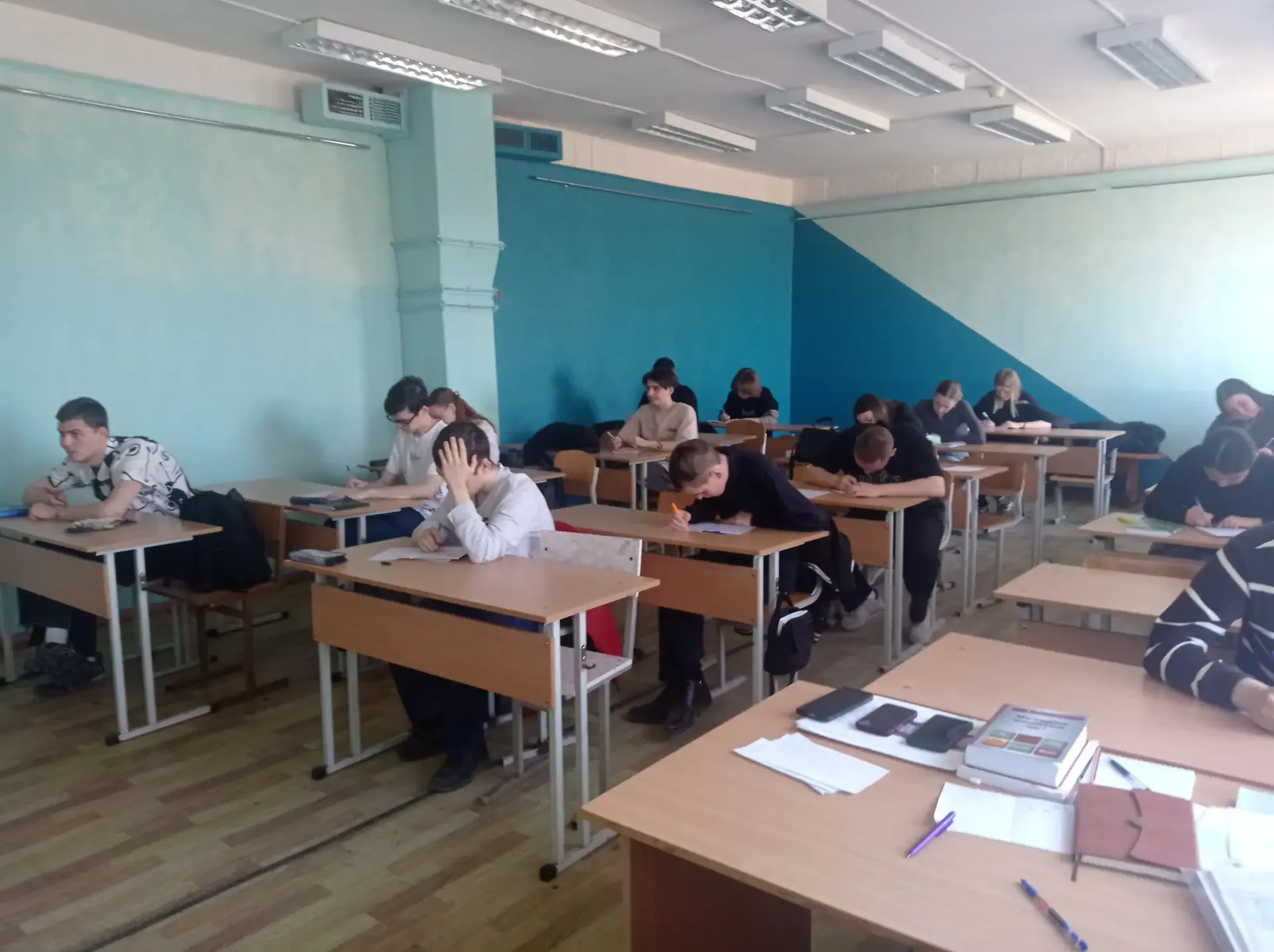 Философская олимпиада «Философия – это не система, а акт живого мышления» 💭 4 мая в НТГСПИ была пров