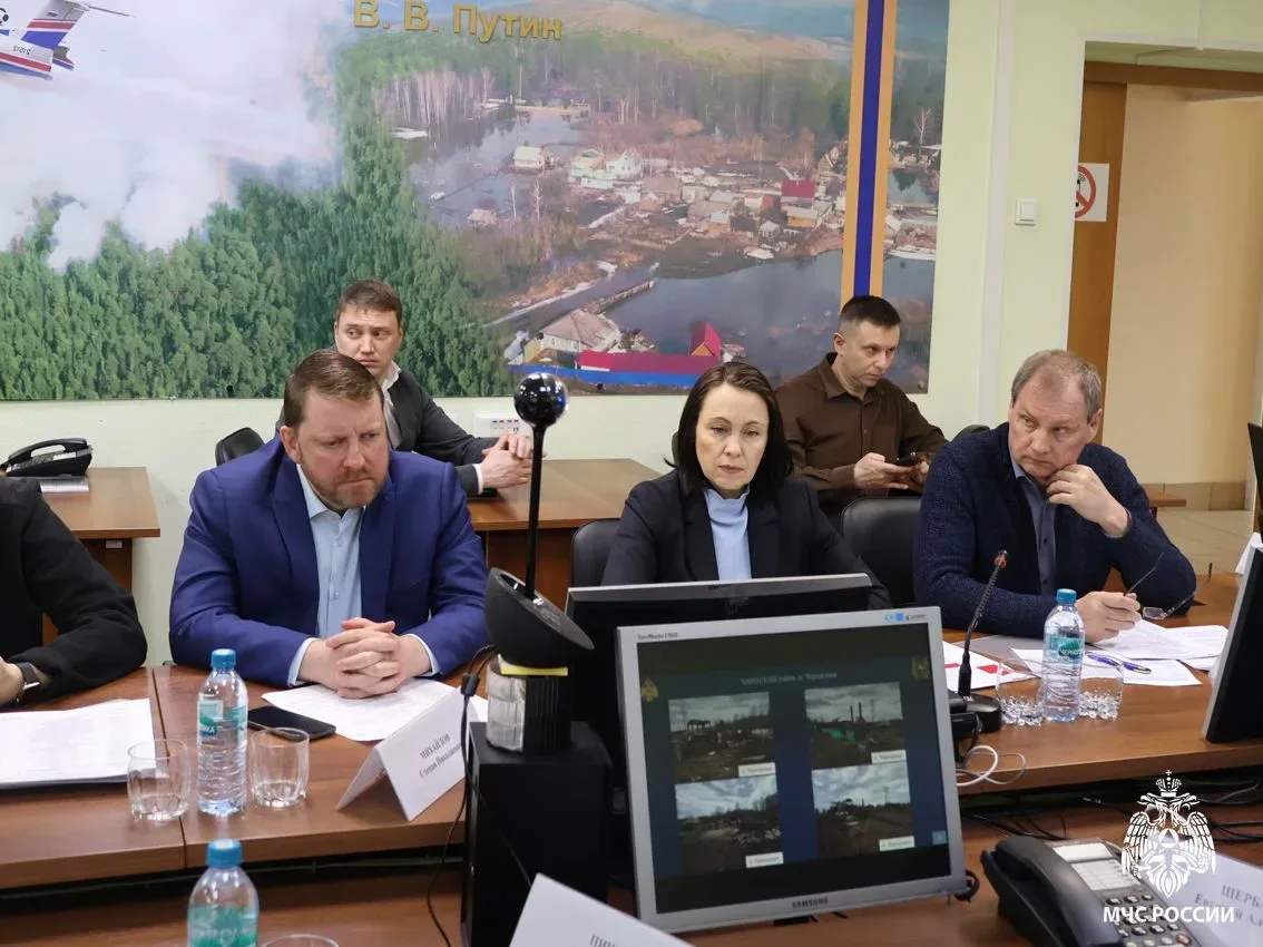 🤝В Главном управлении МЧС России по Томской области состоялось заседании областной комиссии по преду