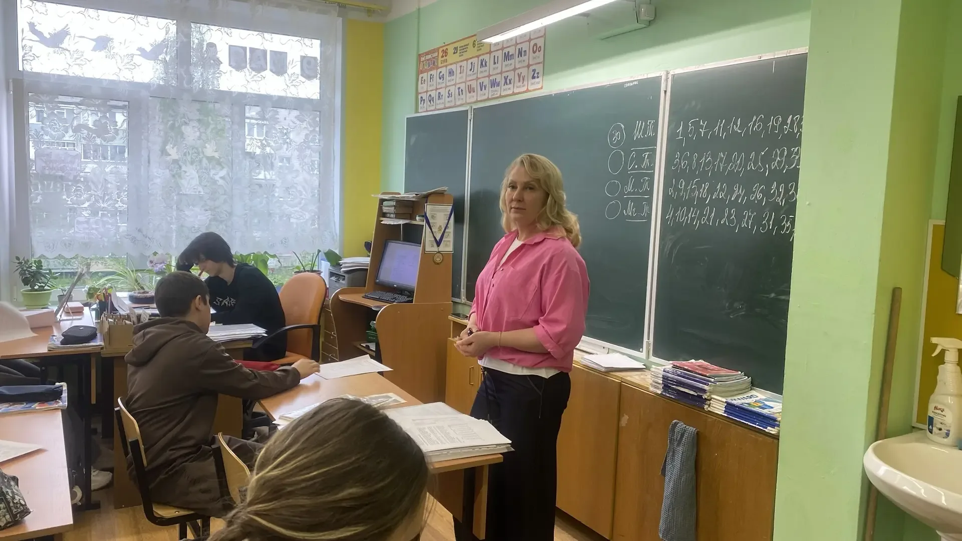 Вы когда-нибудь замечали, что иногда настроение «нормальное» — это не когда тебя никто не трогает, а