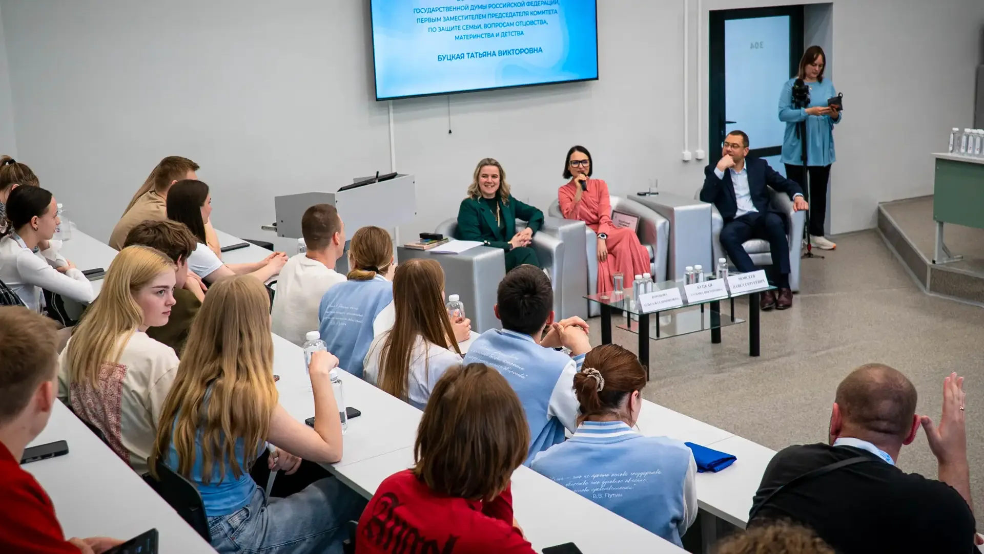 Всю неделю в Державинском проходит «Школа будущих родителей».  Это новый проект университета, которы