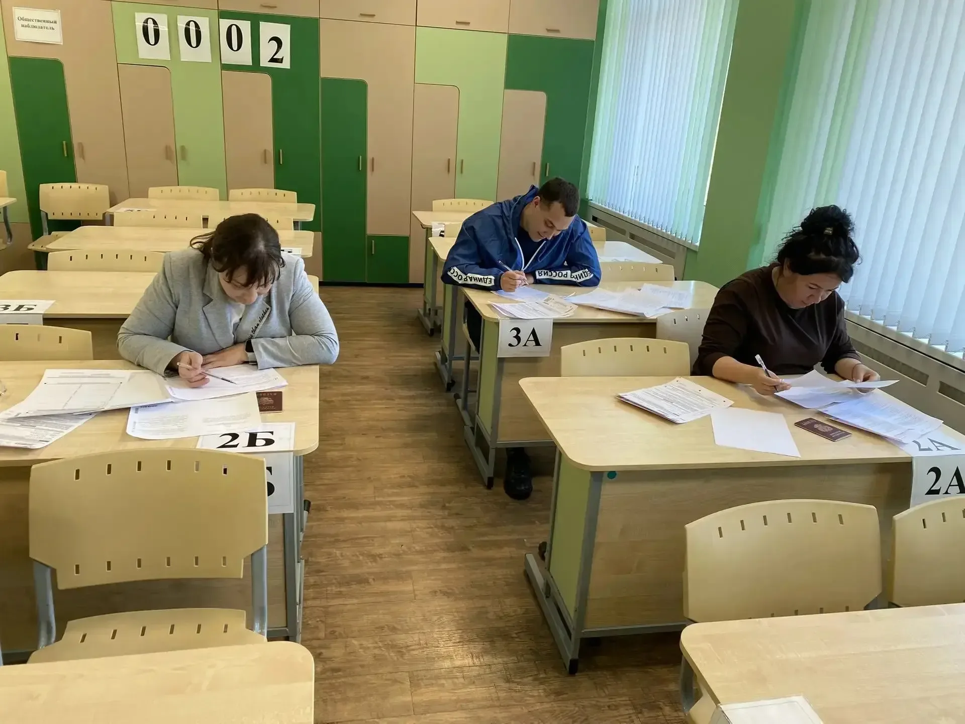 Сегодня в стенах нашей школы царила непривычная тишина и сосредоточенность. За парты сели не ученики