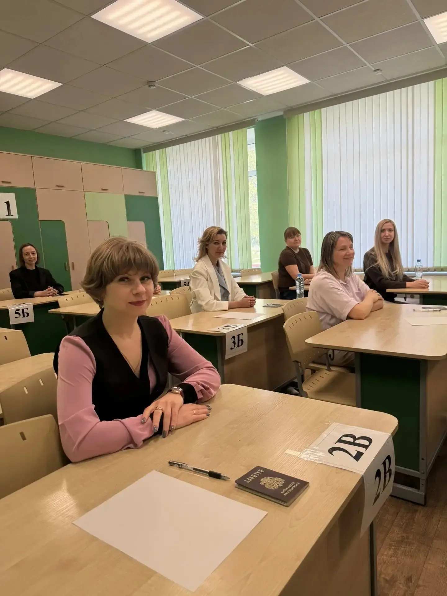 Сегодня в стенах нашей школы царила непривычная тишина и сосредоточенность. За парты сели не ученики