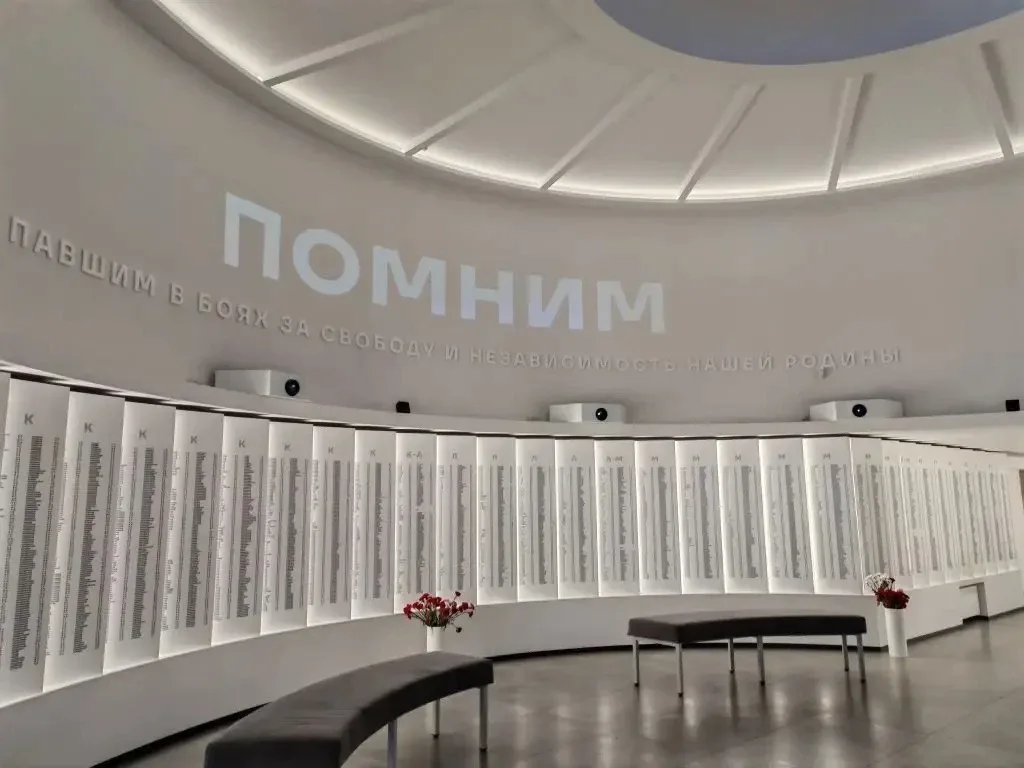 Дорогие друзья!  11 мая наш 6ж класс отправился в увлекательное путешествие на Мемориал Победы в Кра