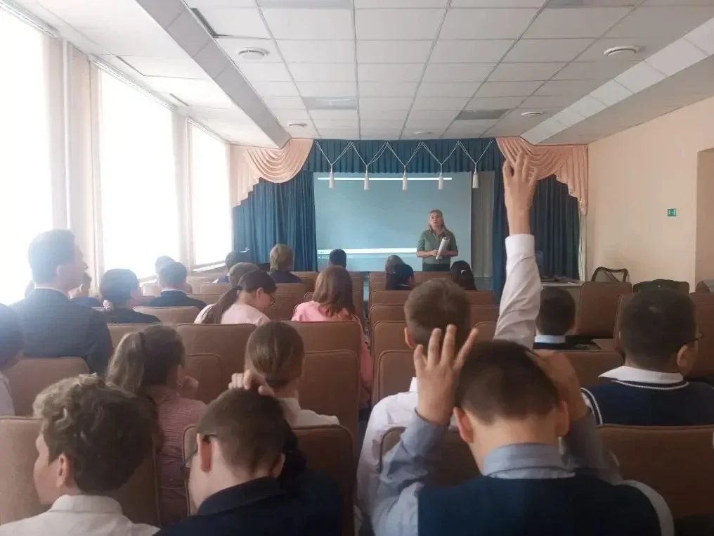 ‎🔥Знаете, как предотвратить лесной пожар? Теперь знают и наши пятиклассники! ‎ ‎13 мая к нам в гости