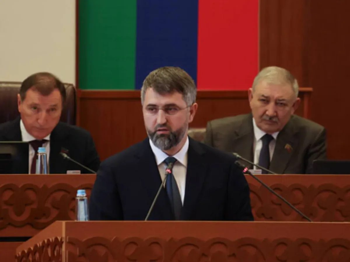 В дагестанском кабмине будут только профессионалы: Магомеда Рамазанова единогласно утвердили на пост