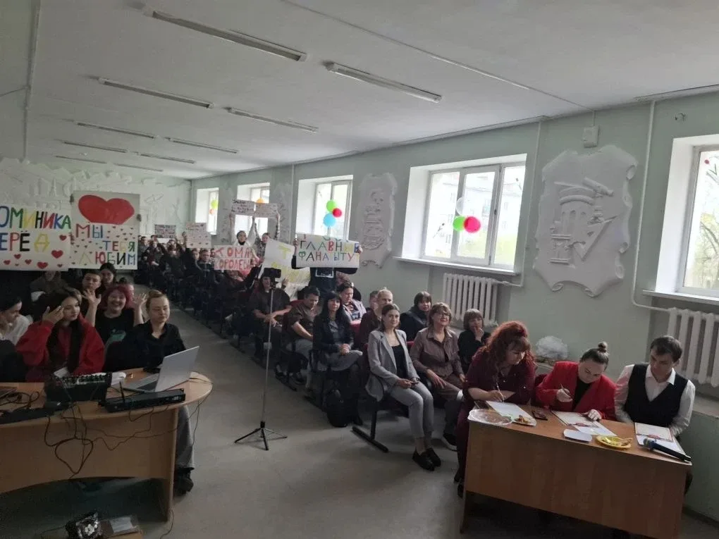 15 мая в Амурском институте железнодорожного транспорта — филиале ДВГУПС прошёл конкурс «Мисс АМИЖТ‑