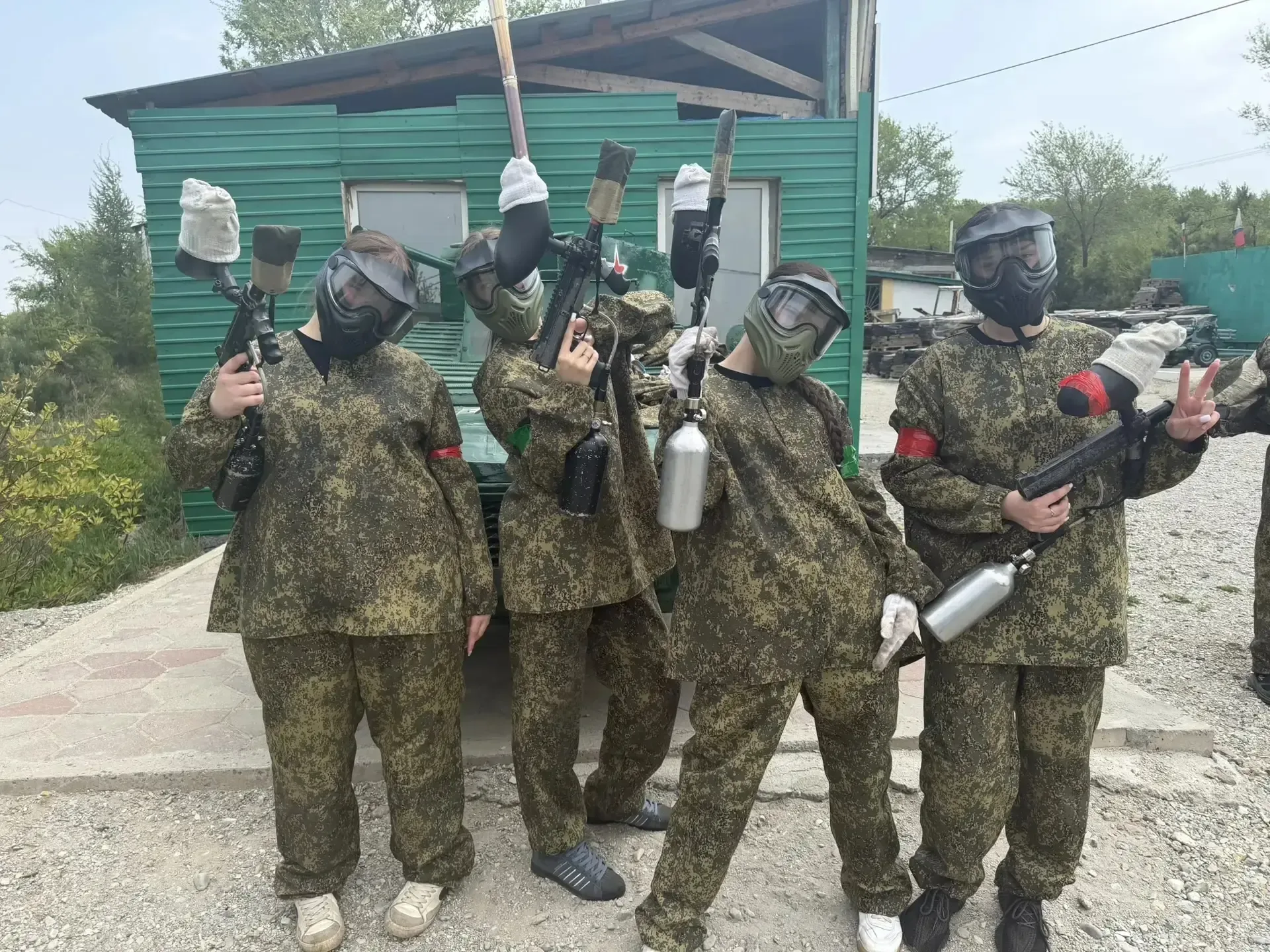 ✨ Активно и с пользой: студенты Приморского института железнодорожного транспорта на реконструкции «
