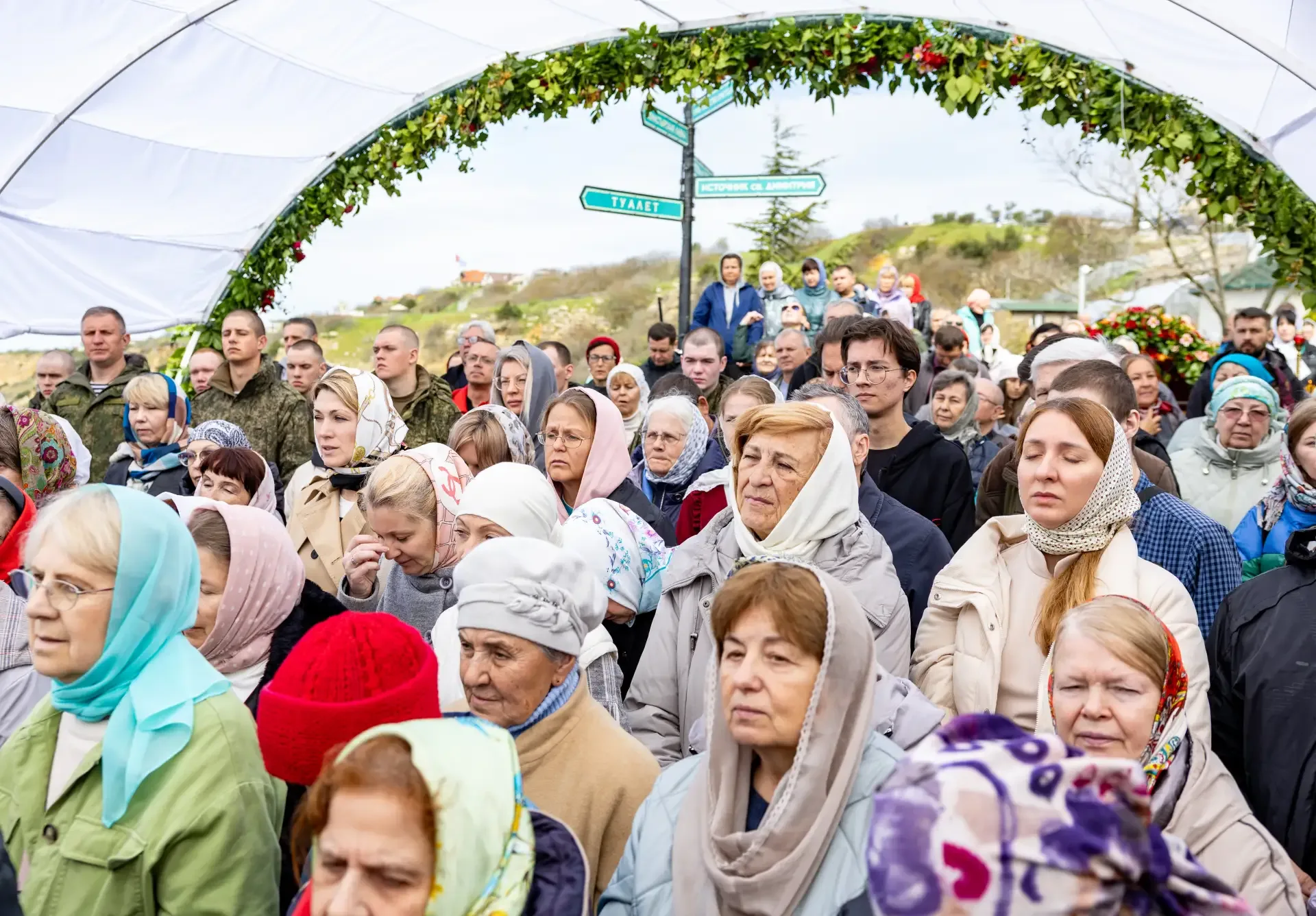 ✨ Митрополит Тихон совершил Литургию в Свято-Георгиевском монастыре на мысе Фиолент  6 мая 2026 года