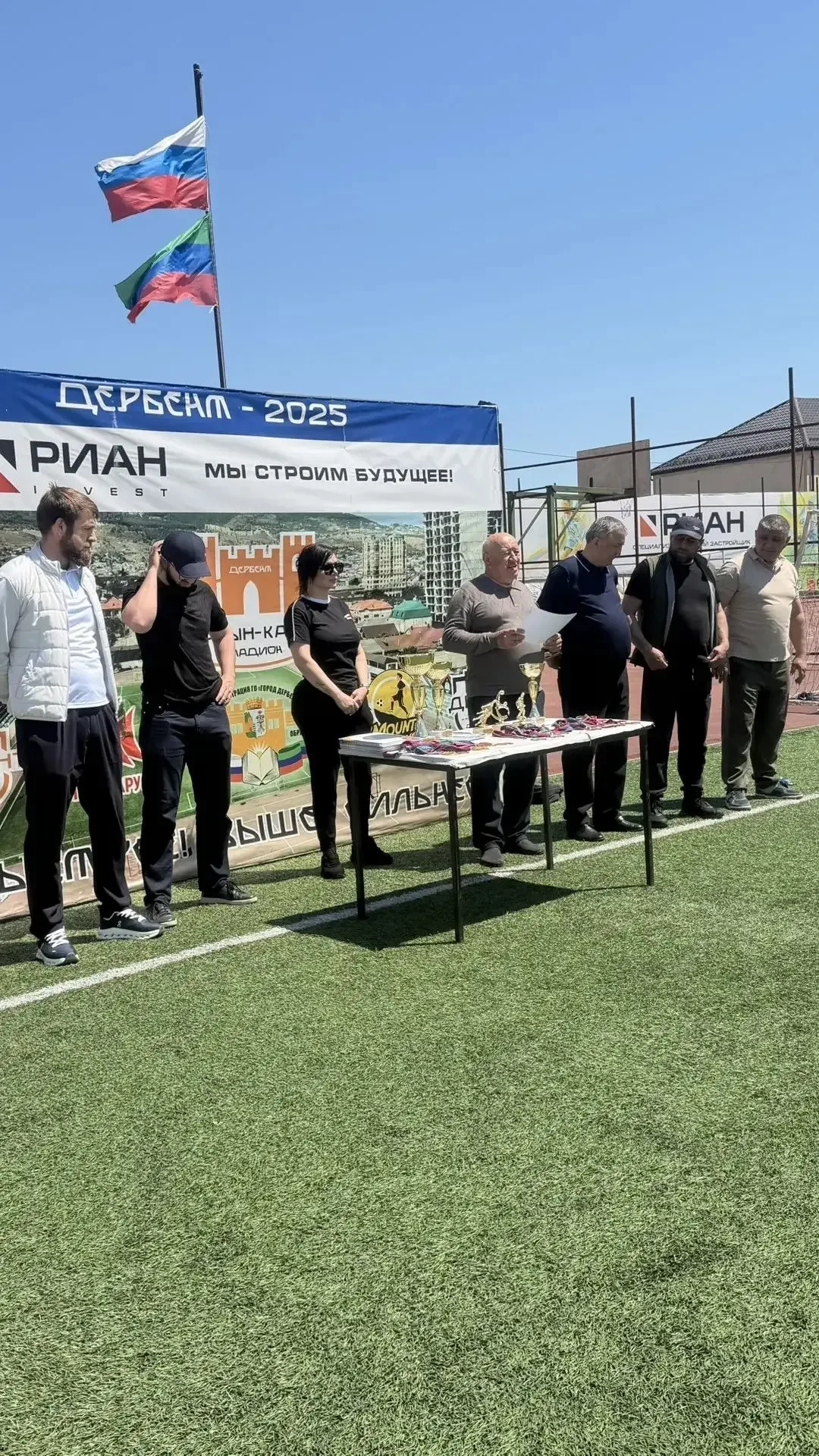 ⚽️ Памяти Победы: футбольный турнир в Дербенте собрал сильнейших  🎗В Дербенте на стадионе «Урожай» п