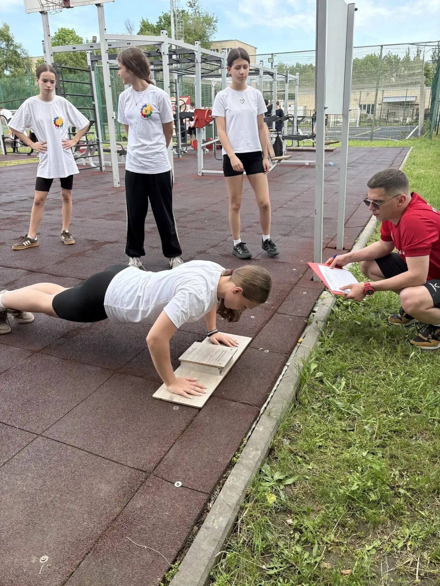 👏Поздравляем нашу команду с отличным результатом — 4 место на фестивале ГТО в Аксайском районе! 🏵Это