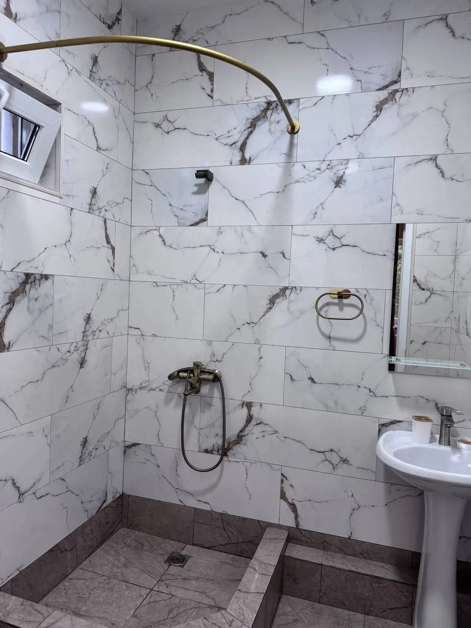 #АБХАЗИЯ #ГУЛРЫПШ ул. Багба-Багатыр, 52  Море в 5-ти минутах ходьбы! 🌊 Отдых в Гулрыпше (Абхазия) Хо